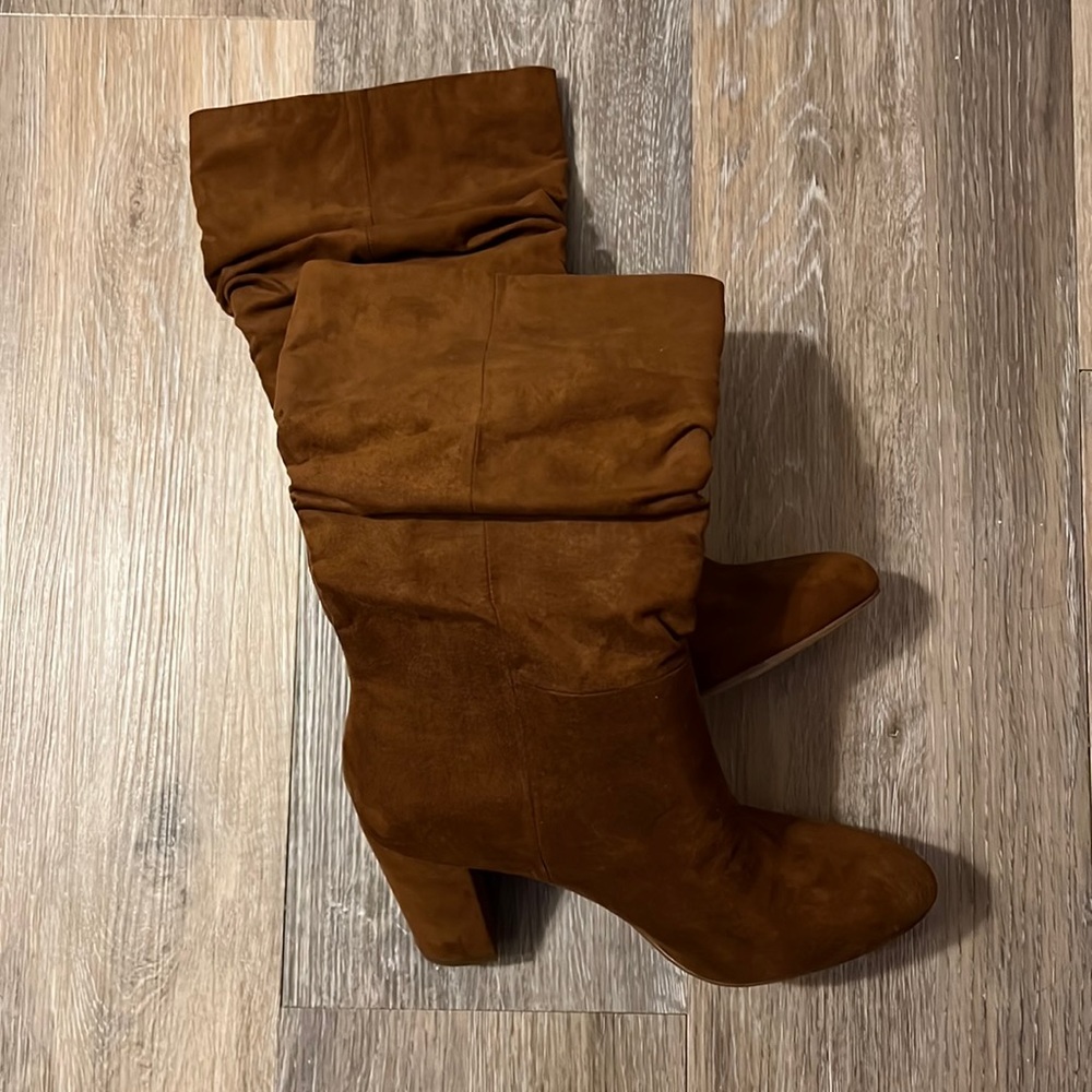 Banana Republic Suede Slouchy Cognac Heeled Boots